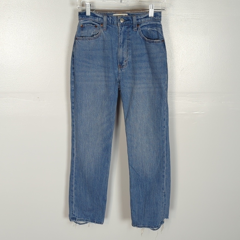 Abercrombie & Fitch Ankle Straight Ultra High Rise Jeans